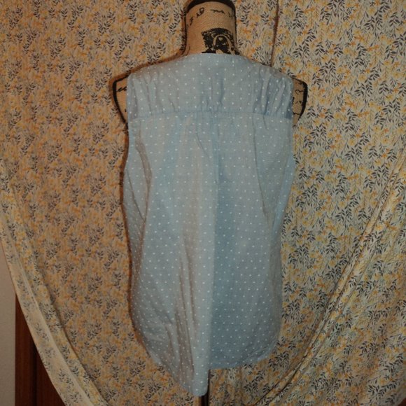 Sleeveless Top/Blouse - Picture 6 of 7